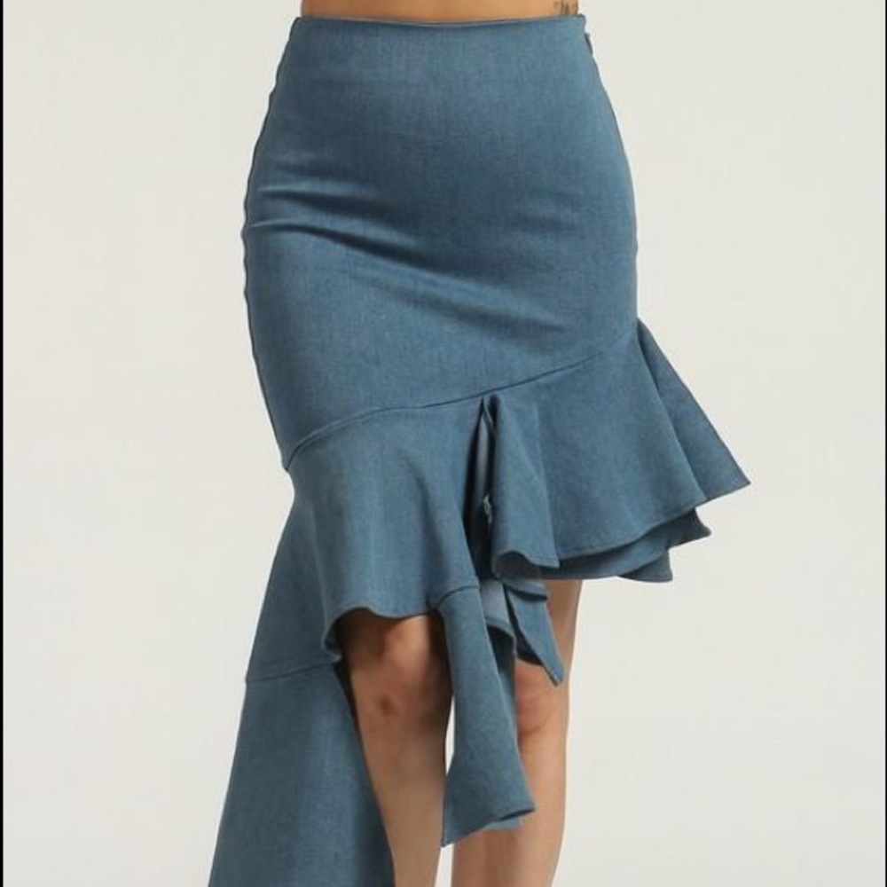 👗LAST ONE👗Asymmetrical Ruffled Stretch Denim Skirt - Picture 2 of 6